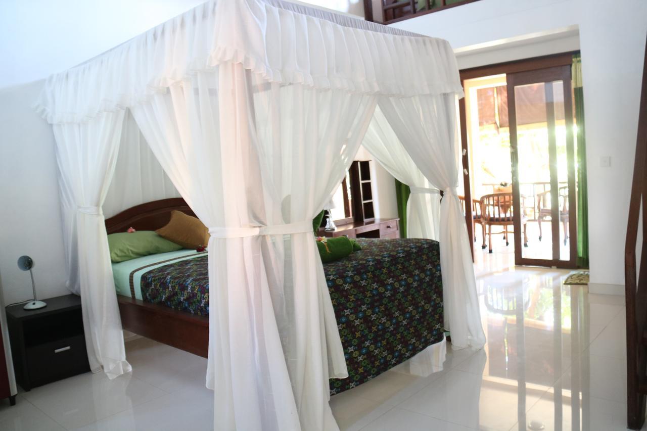 Blue Star Bungalows&Cafe Amed Exterior foto