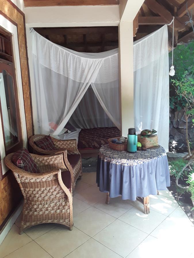 Blue Star Bungalows&Cafe Amed Exterior foto
